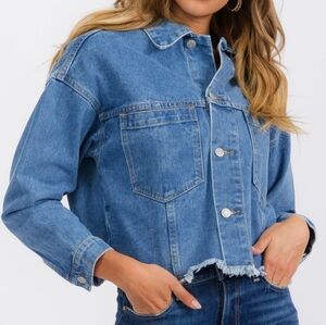 LONG SLEEVE BUTTON UP FRONT POCKET RAW EDGE DENIM JACKET